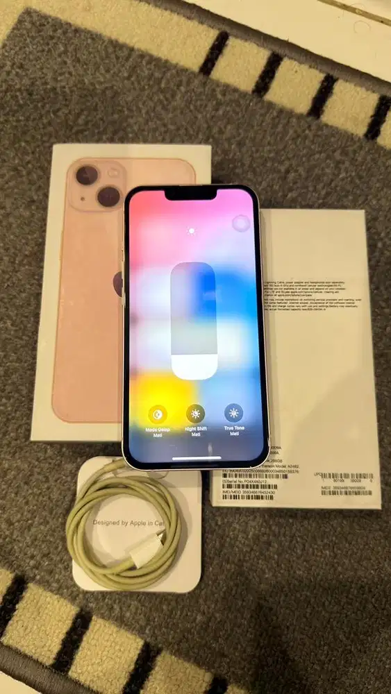 Iphone 13 Pink 256GB Mulus Lengkap Terdaftar