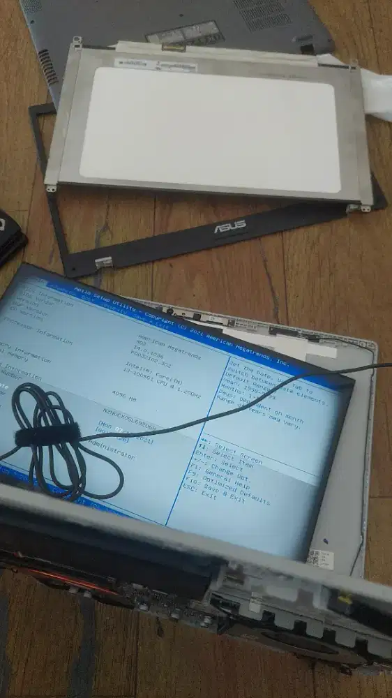 Menerima jasa Servis laptop berbagai merek