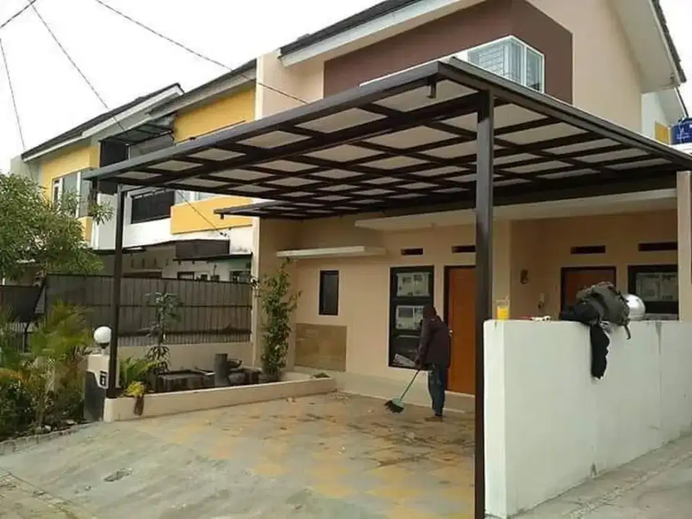 Pasang kanopi baja ringan