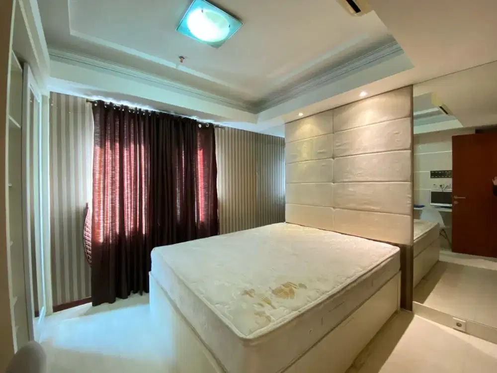 1BR Furnished Apartemen Royal Mediterania Garden Residences - Mall Central Park