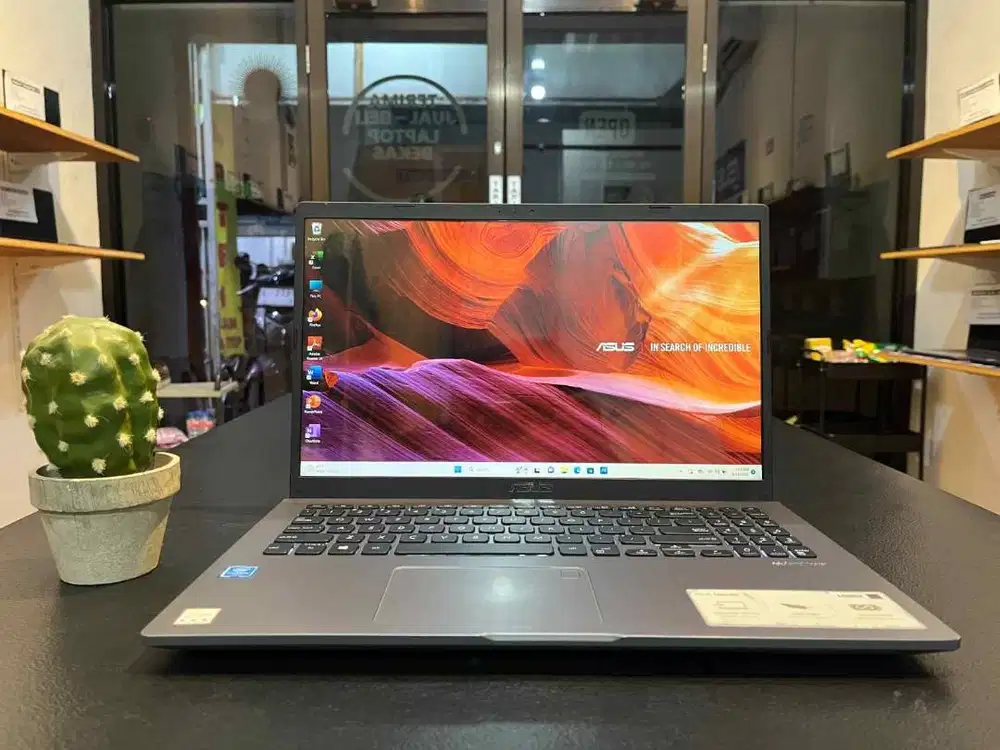 ASUS A516KA//PENTIUM SILVER N6000//KEYBOARD BACKLIT//256GB