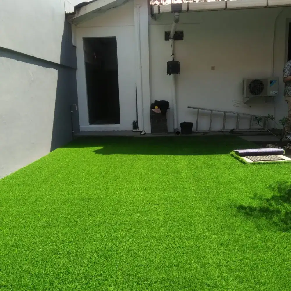 Rumput Sintetis Untuk Taman Hijau Dan Taman Bermain Anak