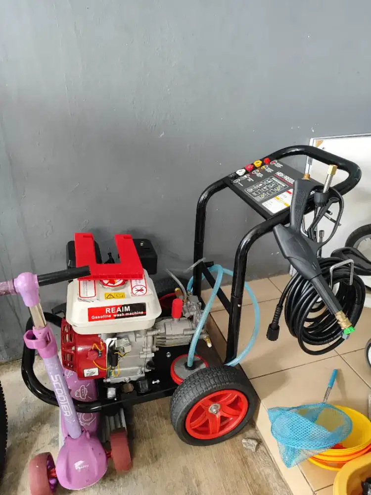 Jet cleaner 4 tak bensin cocok untuk usaha