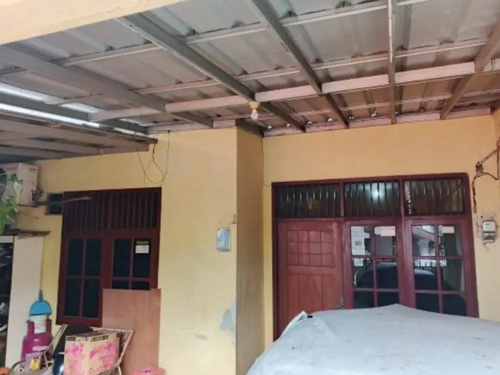 Dijual Rumah Jalan Bambu Apus, 2 Lantai, Luas 130M2, Kamar Tidur 4, SHM, bisa KPR, 4Km Gerbang Tol Pondok Kelapa 2, Pondok Bambu Jakarta Timur