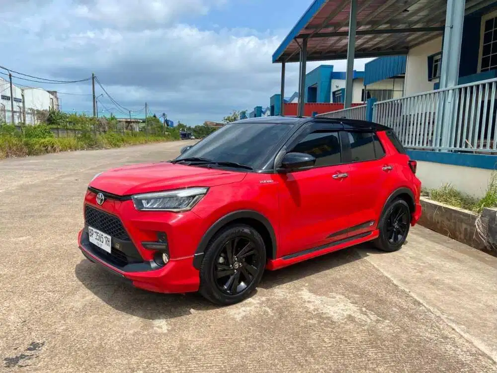 TOYOTA RAIZE GR AT 2022