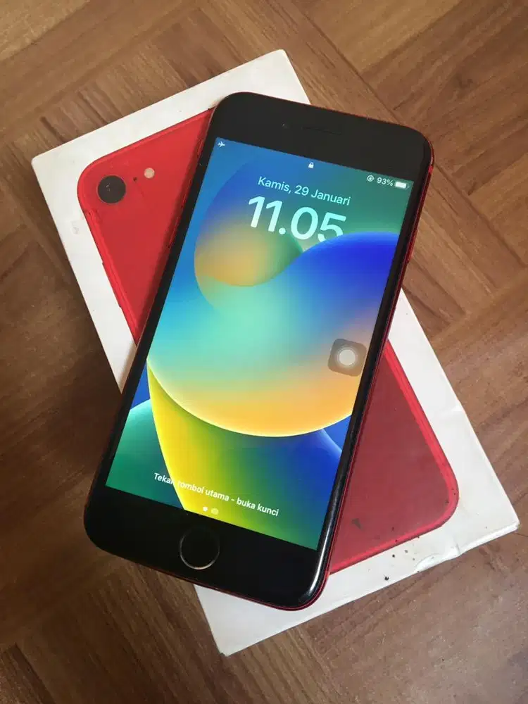 Iphone 8 64gb cuman bisa pake kartu axis aja