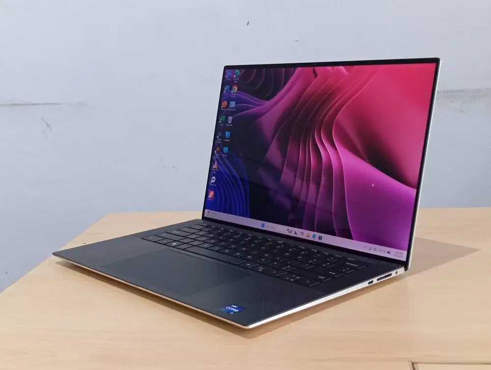 Laptop Dell XPS 15 9510 i7 RTX 3050Ti (4GB) Ram 32/512 GB LCD 15,6