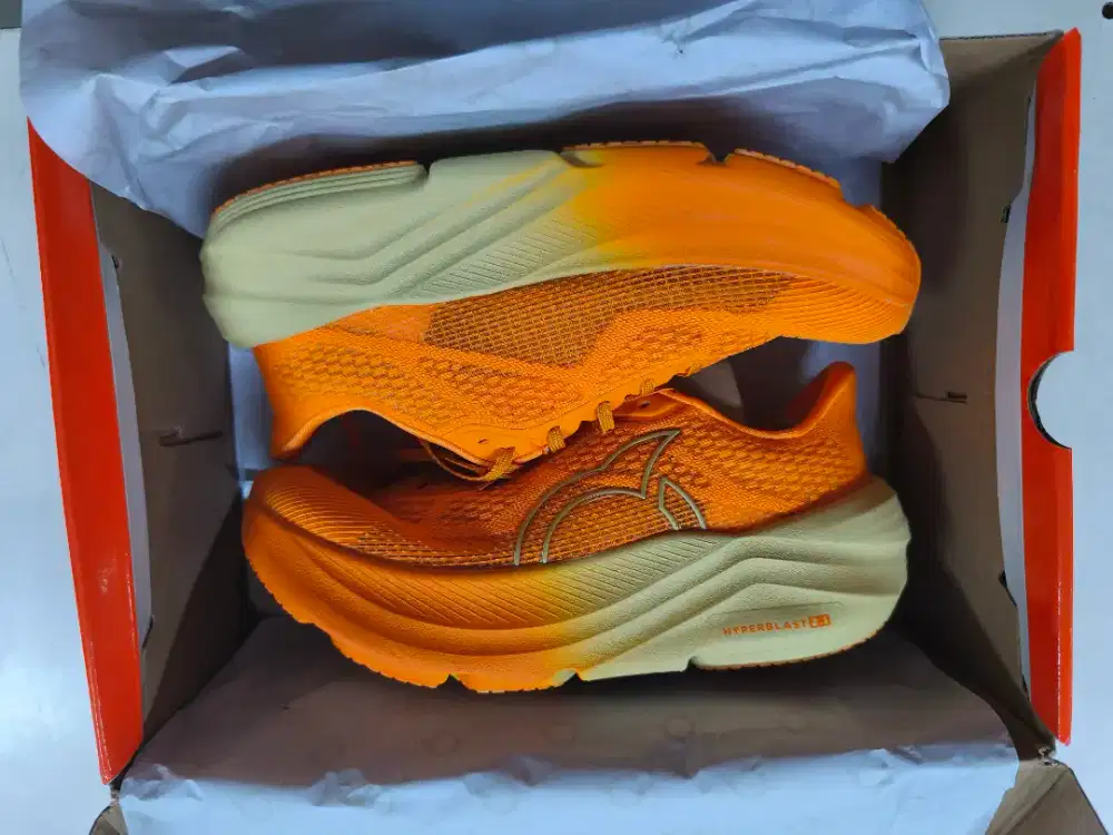 Sepatu Running Ortuseight Hyperblast 2.1 Orange Sand ukuran 42