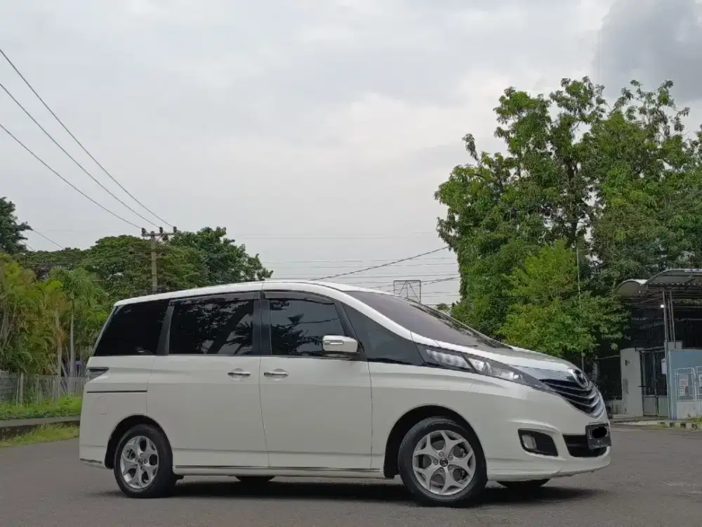 [KM:79rb'an] Mazda Biante Skyactiv 2017 Automatic Surabaya