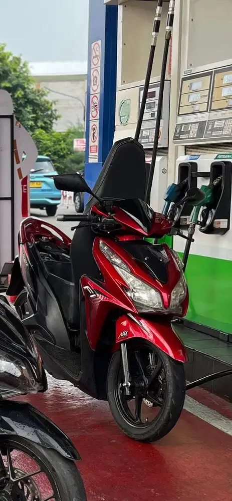 VARIO 125 KZR SS LENGKAP THN 2013