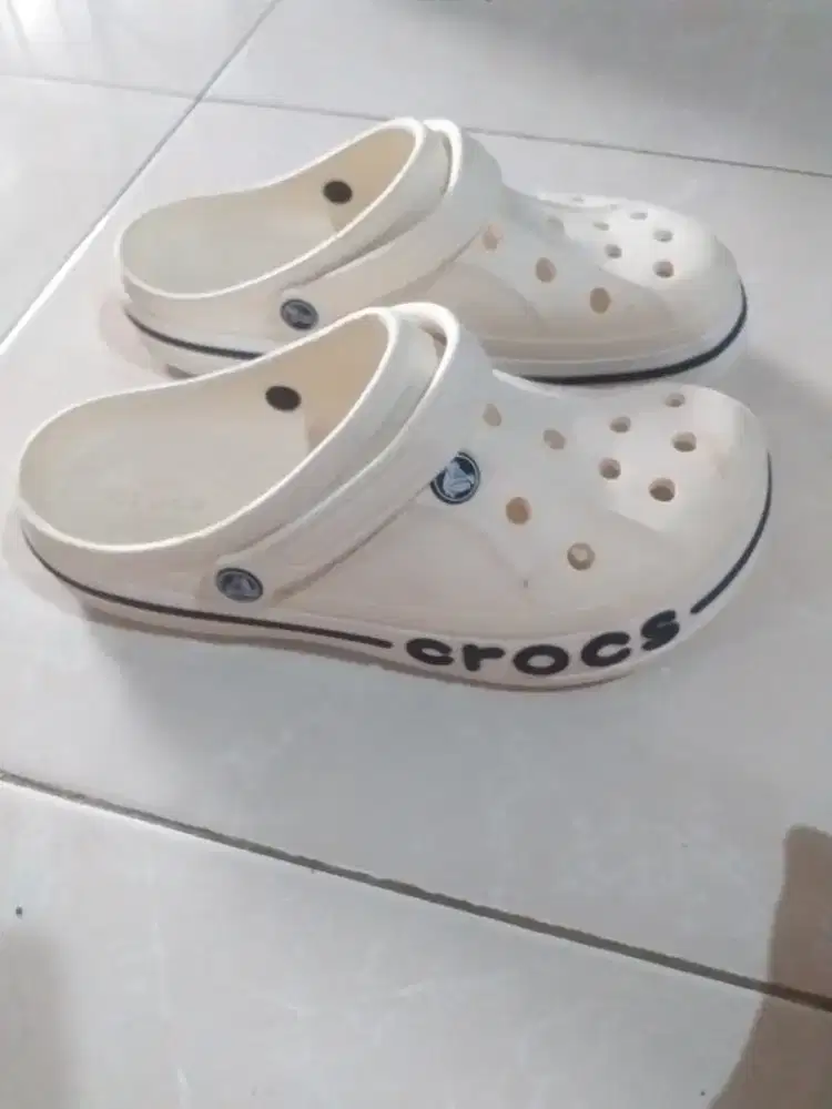 Jual sandal crocs
