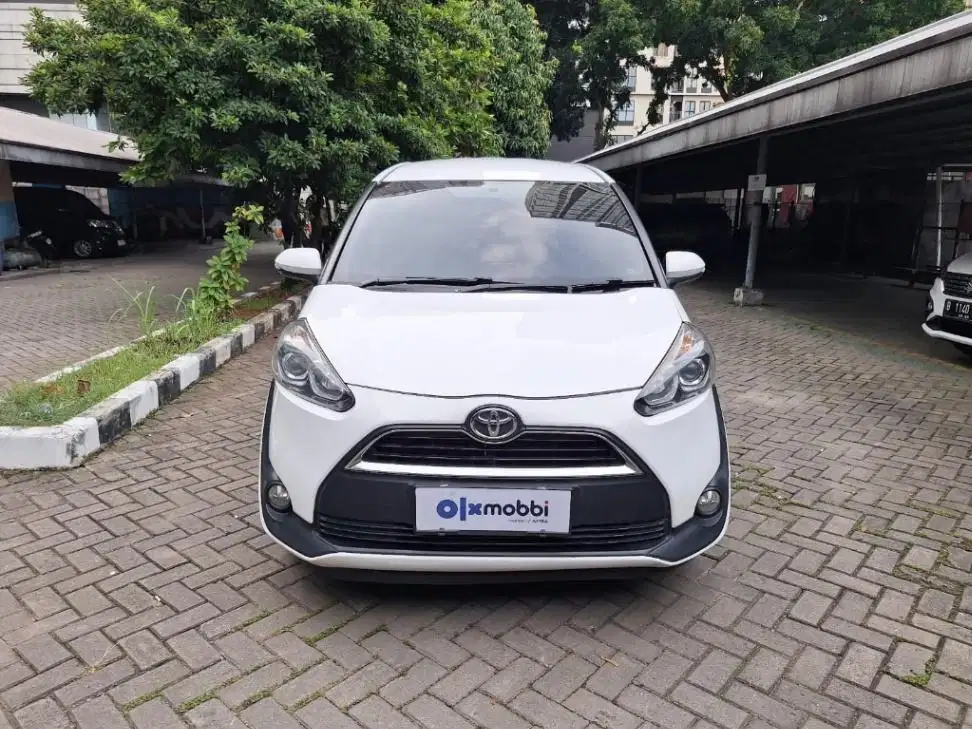 DP MURAH Toyota Sienta 1.5 V Bensin-AT 2016  CTKMB