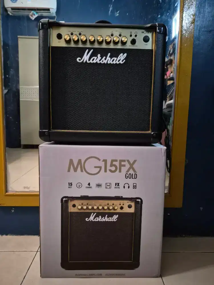 Amplifier Marshal MG15FX