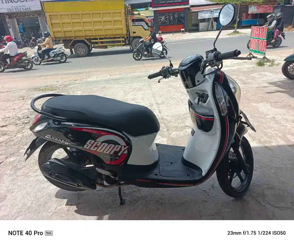 Jual beli scoopy th 2020 seberang warung mas bro hairi motor bjm