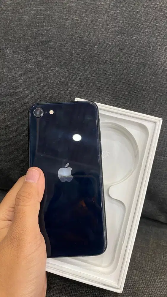 IPHONE SE 128GB INTER