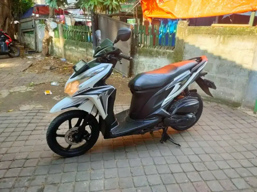 Honda Vario KZR 125cc Pajak Hidup Thn 2014