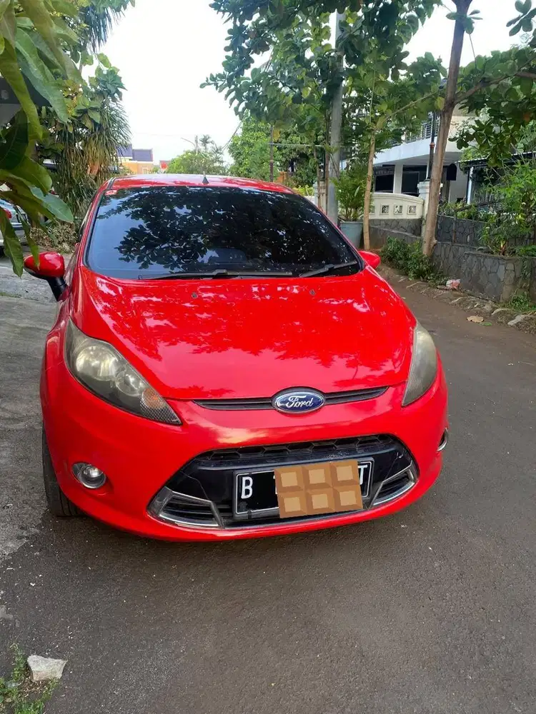 Ford Fiesta 1400 cc AT transmission