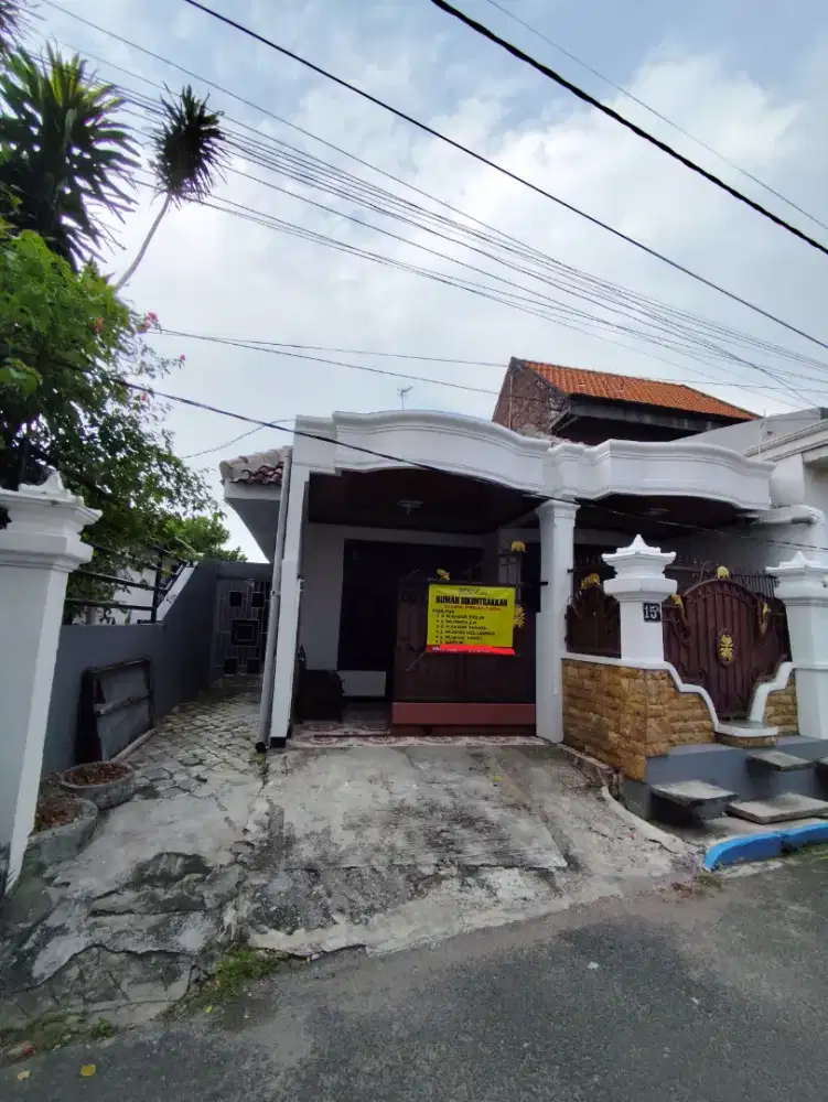 DISEWAKAN Rumah tengah Kota Mojokerto