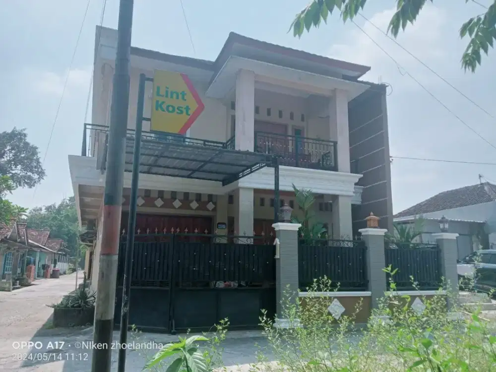 Rumah Di Jogja, Maguwoharjo, Sleman, Dalam Ring Road dekat Ring Road Utara, Amplaz, Jalan Solo Jogja