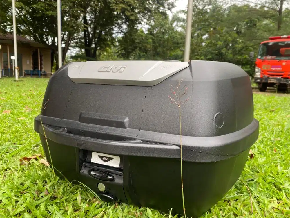 JUAL CEPAT BOX GIVI E43