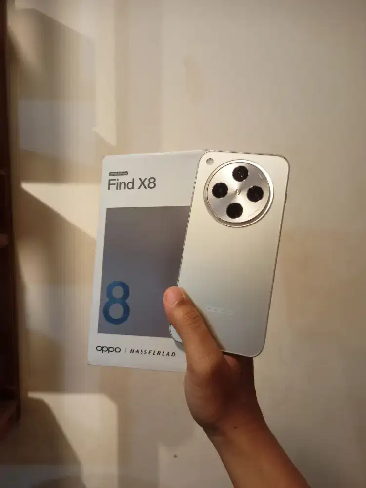 Jual Oppo Find X8 Second Ram 12/256Gb Mulus Fullset No Kendala