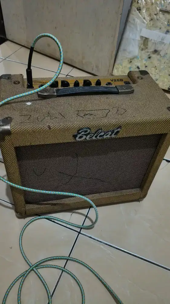ampli bass belcat v25b