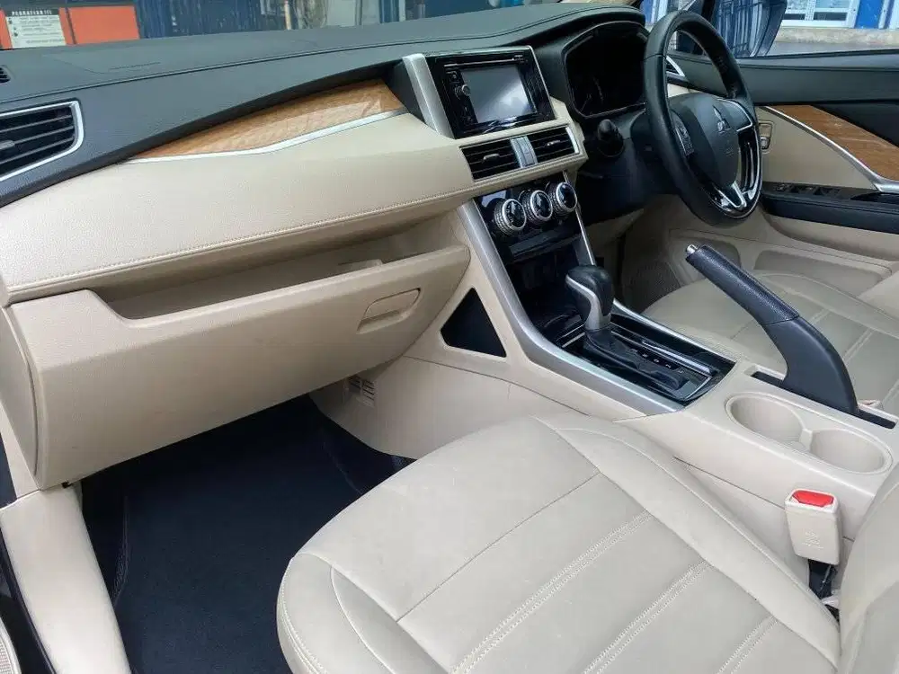 [CASH] MITSUBISHI XPANDER 1.5 ULTIMATE AT 2018