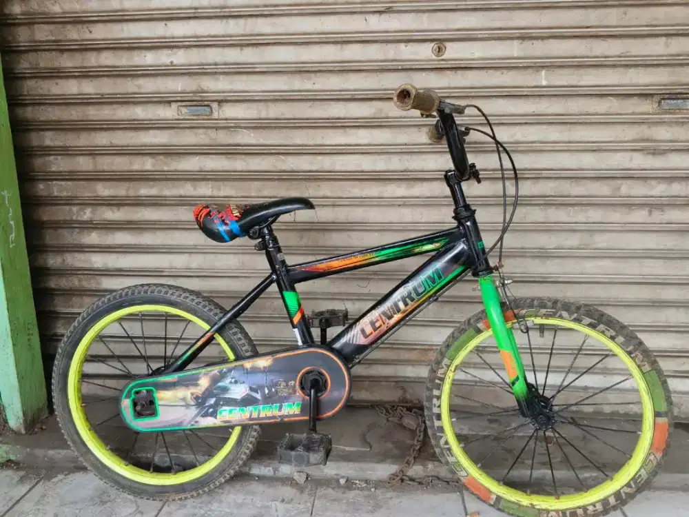 Sepeda anak ukuran 18inc orisinil