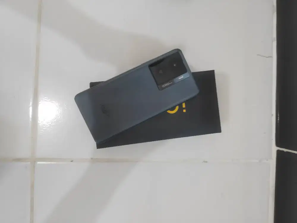 Iqoo z7x 8 256 fullset