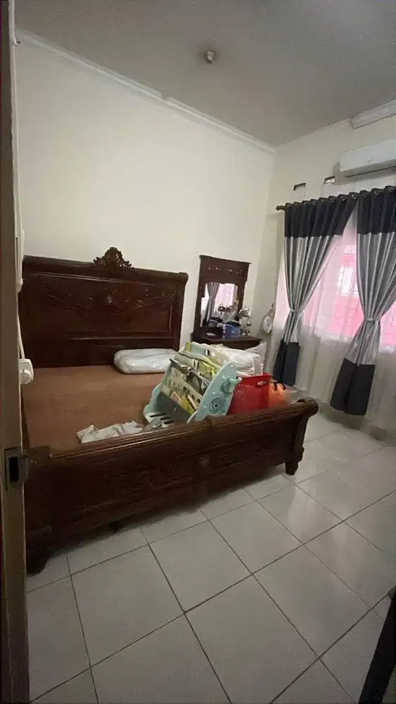 Dipan kasur jati asli