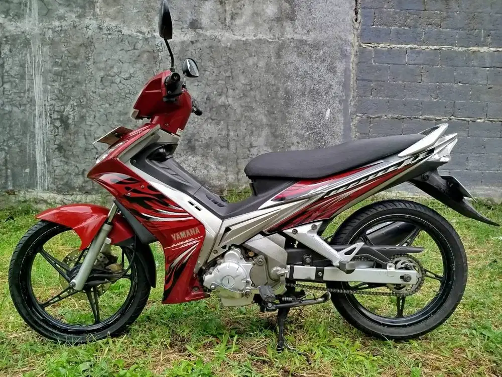 Yamaha Jupiter MX 2009 135cc Mulus Orisinil terawat