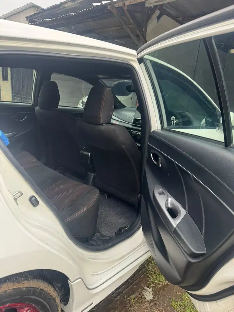 Toyota Yaris 2014 Bensin