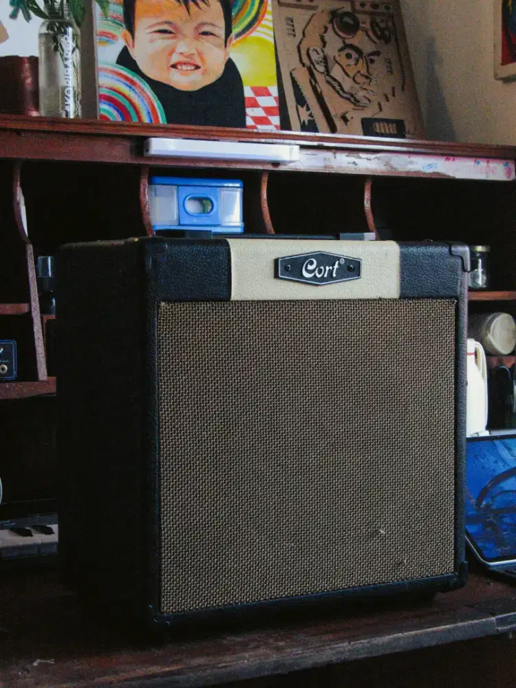 Cort C15R (ampli gitar)