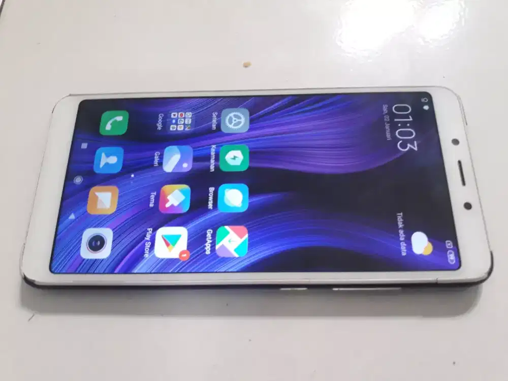 Xiaomi redmi 6 4G ram 3gb layar 5.5 inchi tt/barter