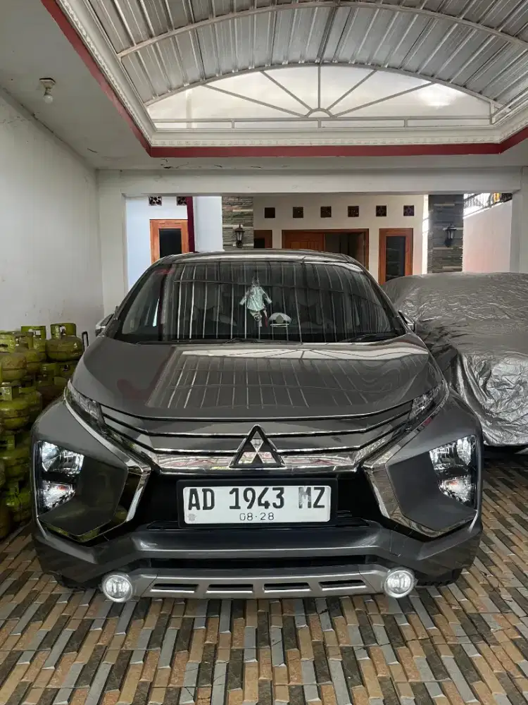 Dijual mitsubishi xpander ultimate matic 2018