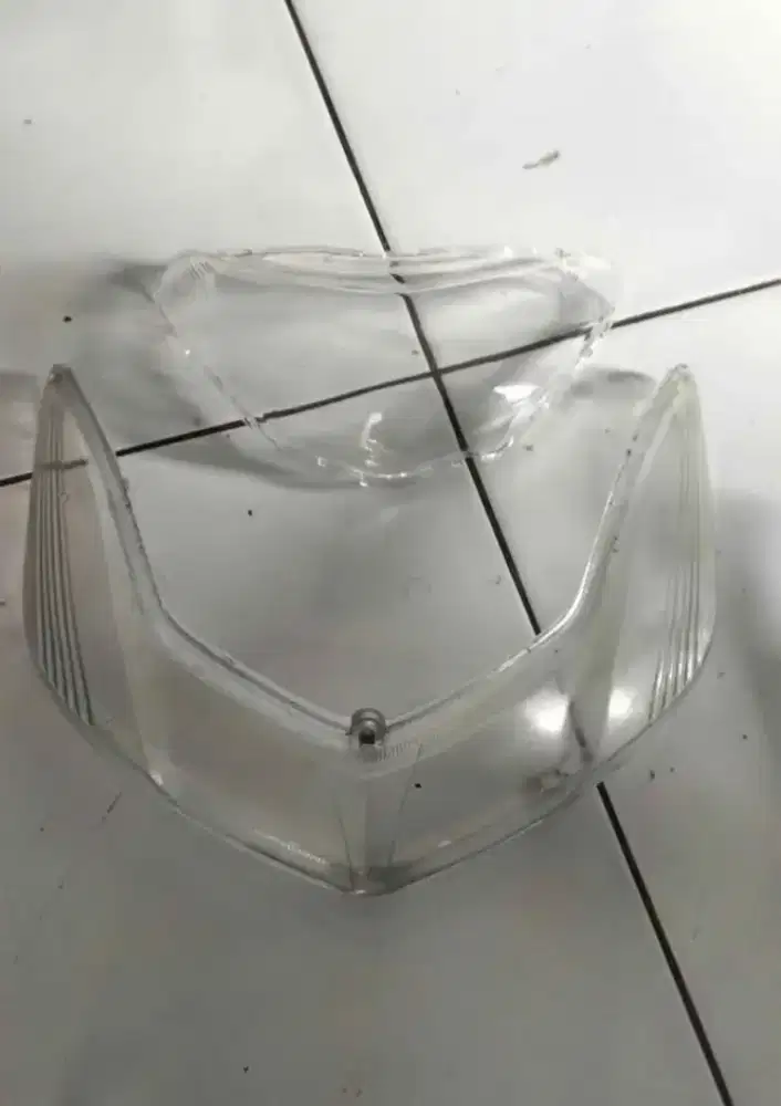 Mika depan senja dan stoplamp Mio smile