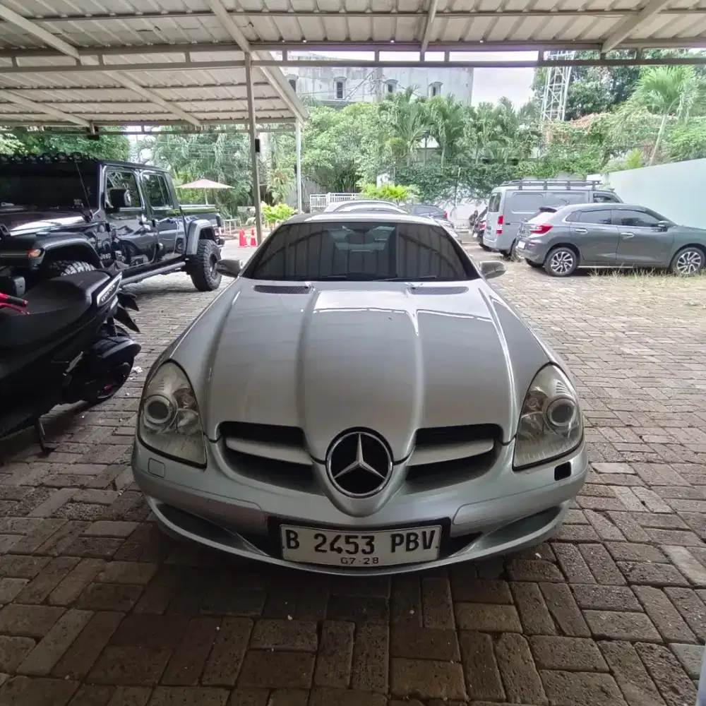Mercedes Benz Slk 350 convertible rare orisinil terawat