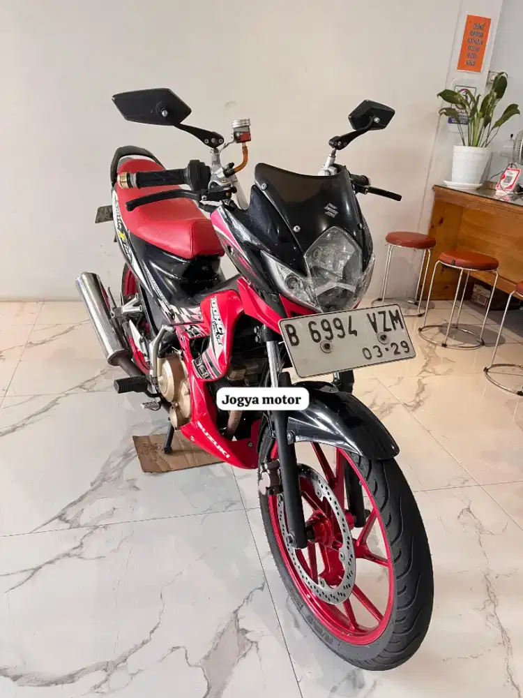 (P) Suzuki satria fu 150 tahun 2012