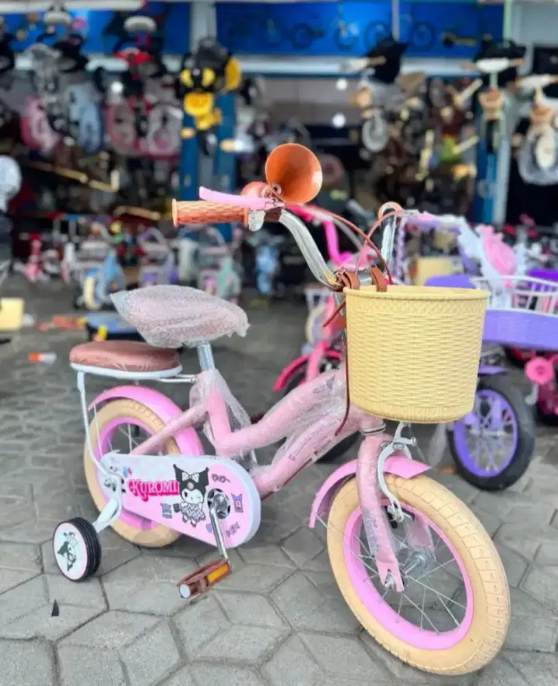 Sepeda Anak cewk Mortein alah Korea, lengkap terompet uk12 16 18