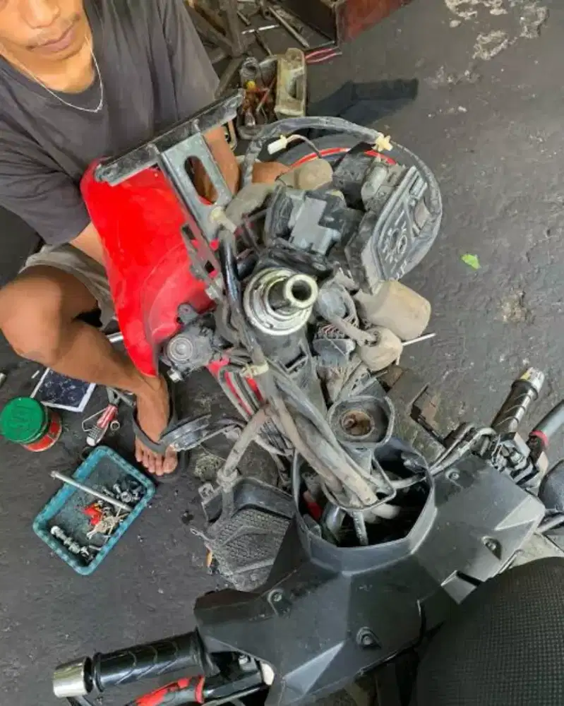 servis motor rumahan
