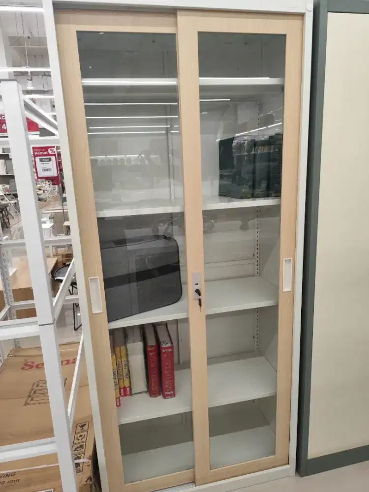 Lemari Penyimpanan Full Besi