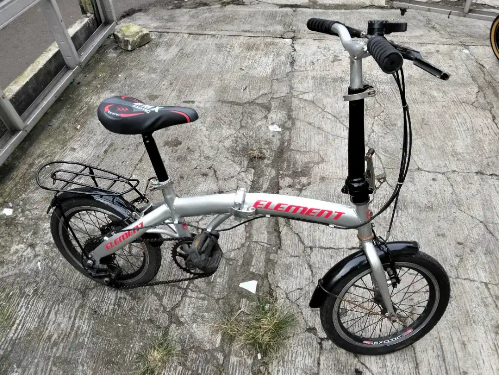 Sepeda bekas element UK 16 siap pakai Cijantung Jakarta Timur