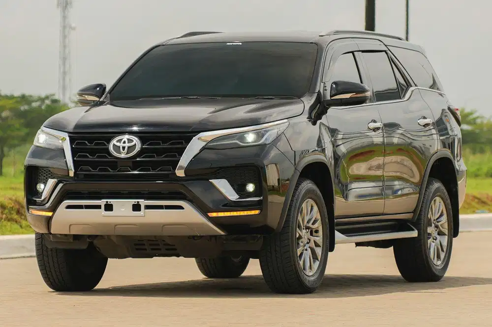 (DP 5jt) Toyota Fortuner 2.4 VRZ 2021