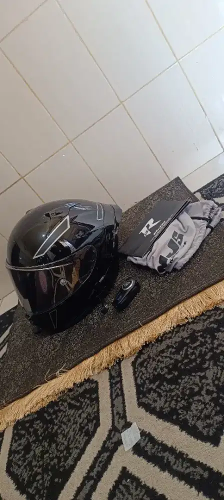 Helm NJS ZX1R Black glosy