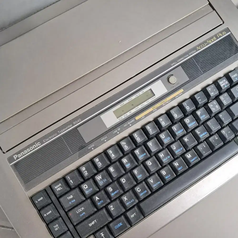 PANASONIC TYPEWRITER R540 MESIN TIK