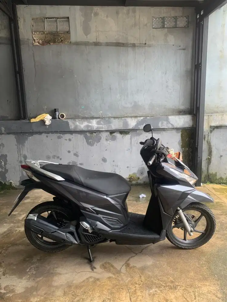 Vario 125 LED old