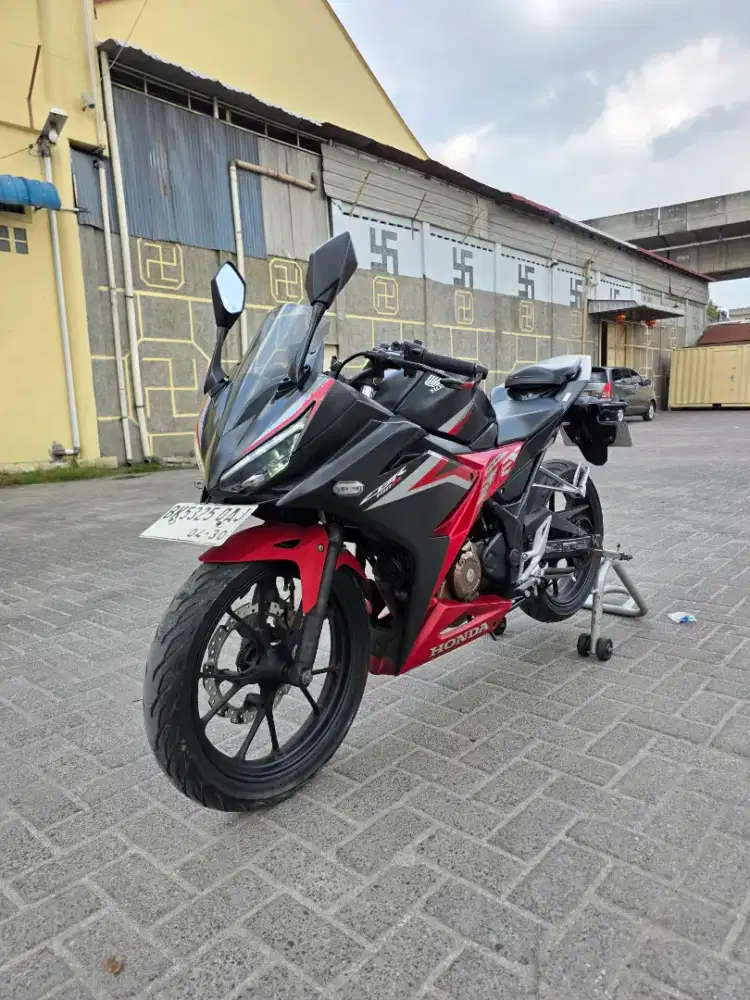 Honda CBR 150R ABS Hitam Merah 2020