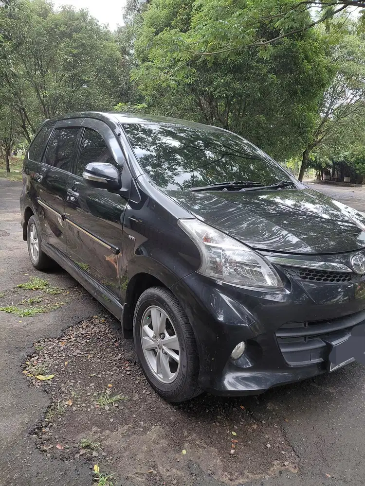 Toyota Avanza 2012 Bensin