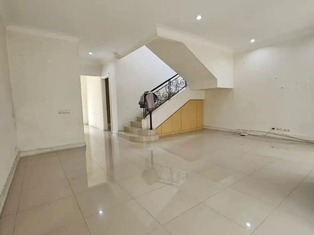 Rumah Kontrakan Bagus Siap di Huni Premier Golf Residence modernland tangerang