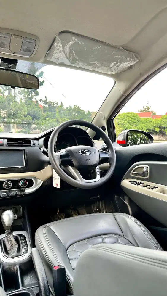 Kia Rio 2014 Bensin